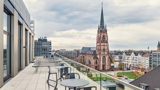 Modernes Ambiente an unserem Studienort Düsseldorf