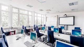 Moderne IT-Ausstattung an der Provadis Hochschule